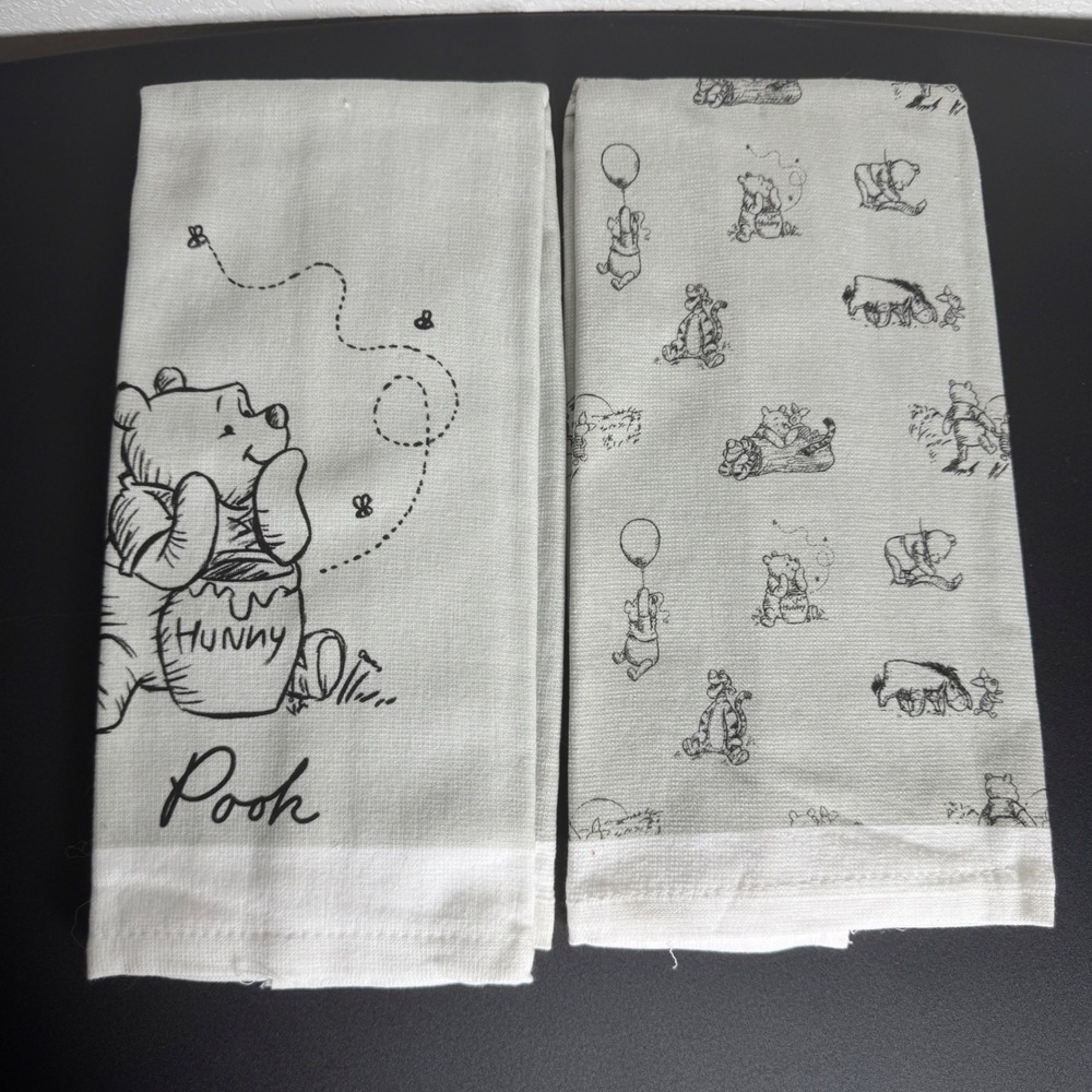 Disney Winnie the Pooh Kitchen Towels Unisex OS Classic Sketch Set
